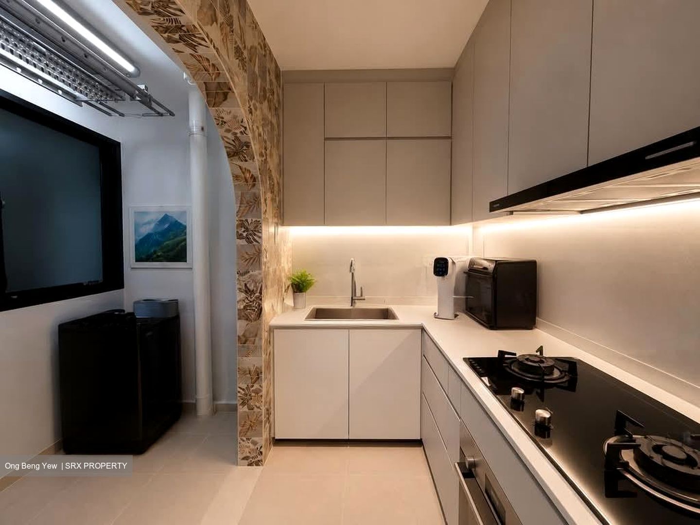 Blk 37A Pine Vista (Geylang), HDB 3 Rooms #587348821